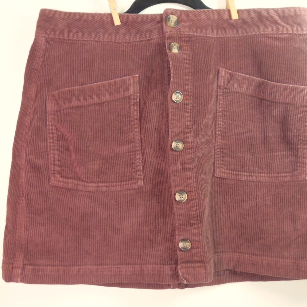 American Eagle Corduroy Skirt SZ 12Long Rust Color Button Up Closure Pockets VI